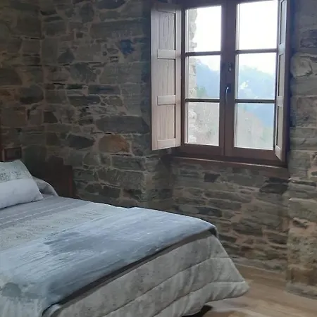 Casa Souto Robledo Chalet *