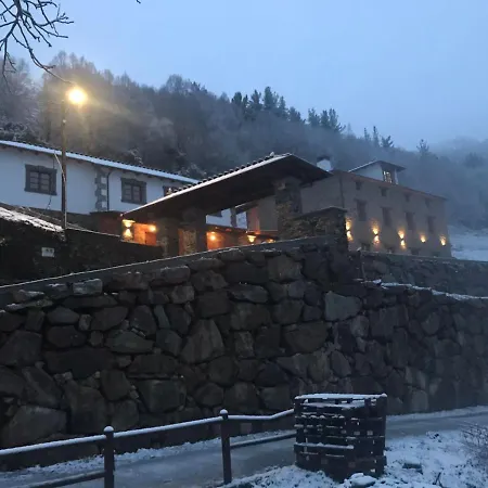 Chalet Casa Souto Robledo *