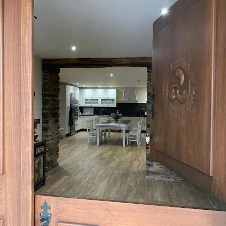 Casa Souto Robledo *