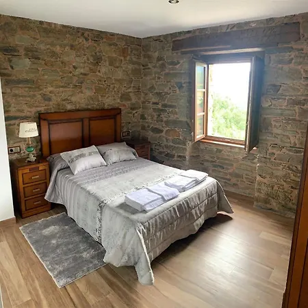 Casa Souto Robledo * Calabreo