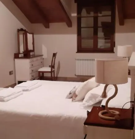 Casa Souto Robledo Chalet *