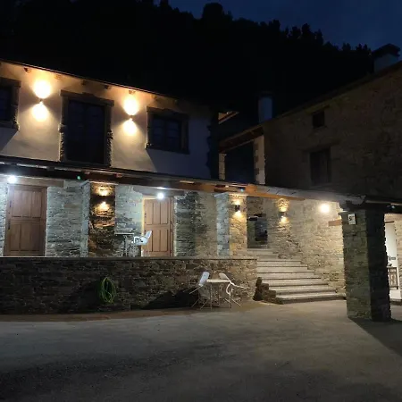 Casa Souto Robledo Chalet